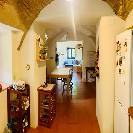 Traditional House For 4 People In Valveralla Апартаменты *
