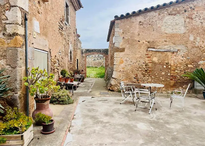 In Near The Girona